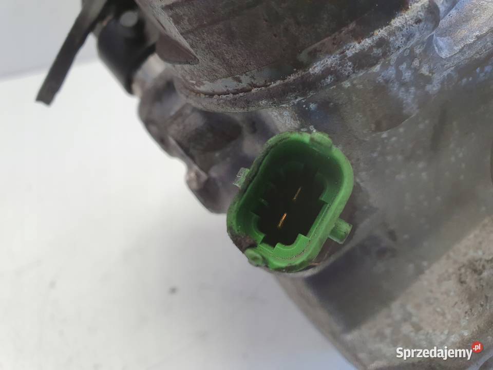 Volvo S60 II V60 20 D4 POMPA WTRYSKOWA paliwa osobowe lubelskie Janów