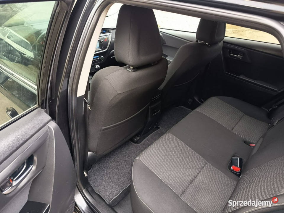Toyota Auris Or lakier udokumentowany Hatchback
