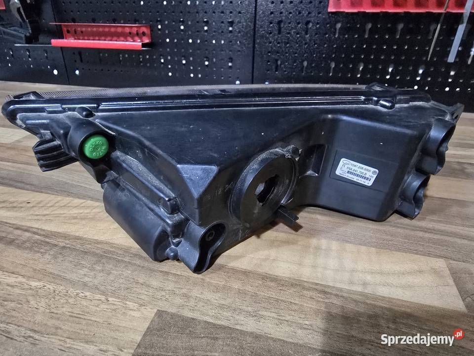 Tiguan lampa halogen Lampy przeciwmgielne Śrem