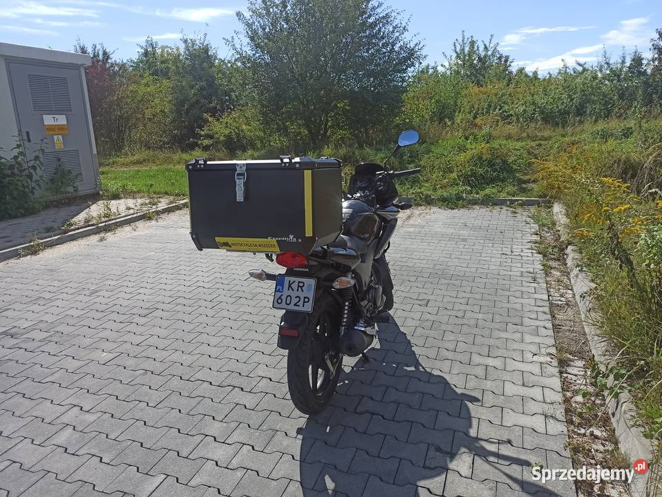 Honda CBF 125 M 3 ccm mały przebieg polski salon Sławków