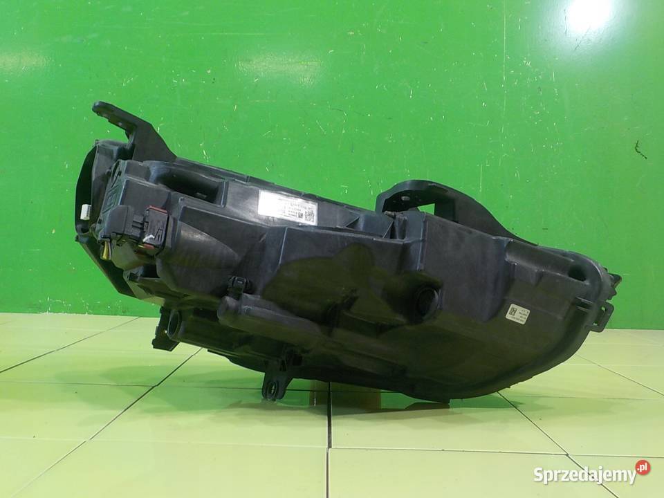 OPEL INSIGNIA B 16 CDTI 18r lampa lewa przod