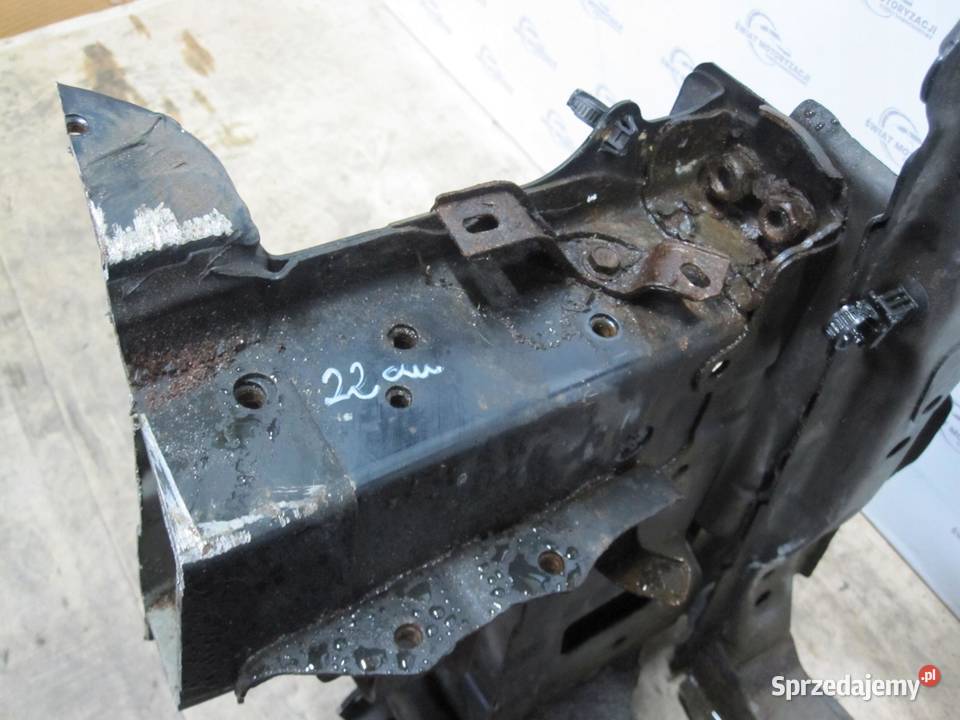 TOYOTA AVENSIS T27 III 10r pas przód 48002 osobowe