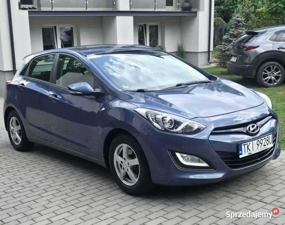 Hyundai i30 14 Benzyna Serwisowany Gwarancja wspomaganie kierownicy świętokrzyskie Piekoszów