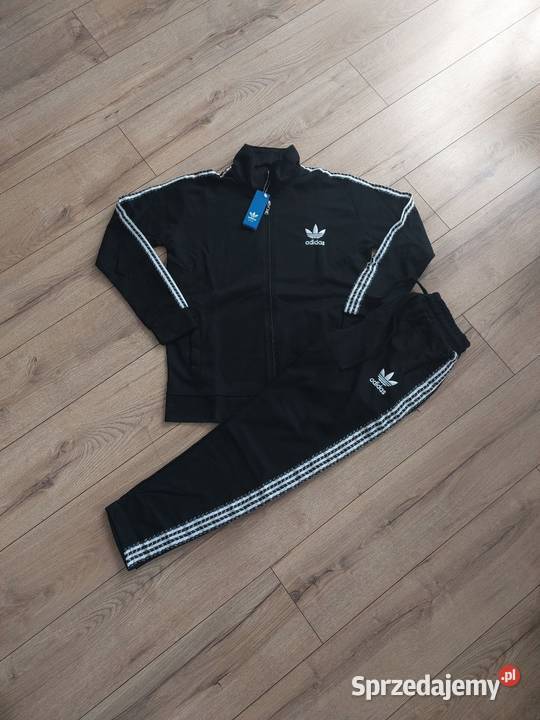 Komplet dresowy Adidas czarny z haftowanym logo czarny wielkopolskie Aniołki