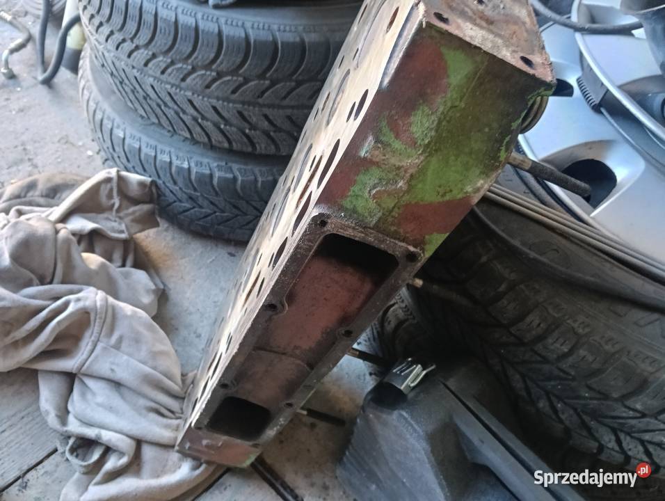 Głowica Perkins 4318 Massey Ferguson 595 698 Łask