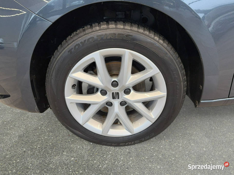 Seat Leon VAT 23 Style 10TSI 110 M6 202223 r podgrzewane fotele Myślenice