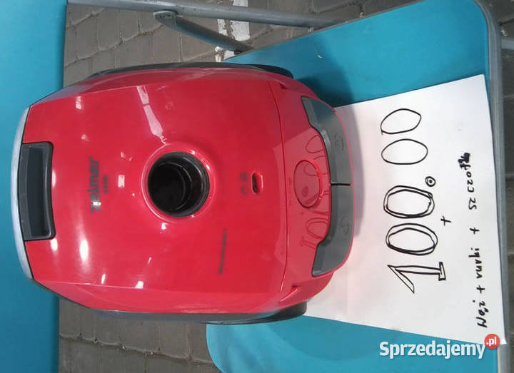 Odkurzacz Zelmer czerowny Kazio 800W