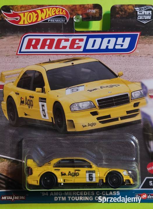 Hot Wheels Premium Mercedes CClass Warszawa