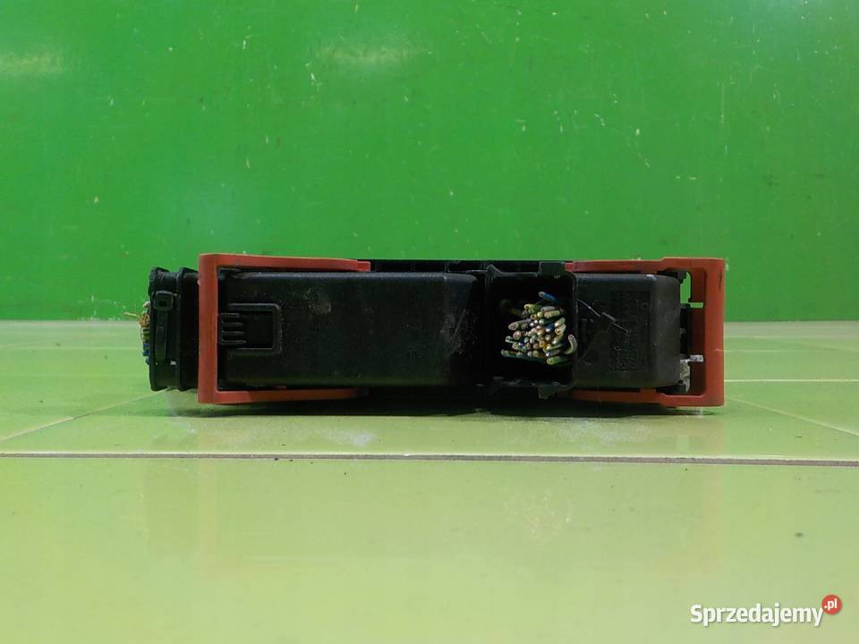 FORD FOCUS MK3 16 B 12r HB 5D sterownik komputer Suków