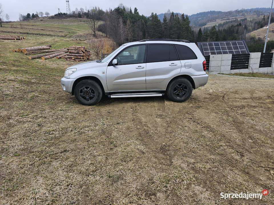 Sprzedam Toyota RAV4 Samochody osobowe