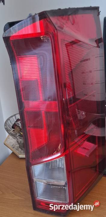Vw Crafter 2020 r lampa prawa Rok produkcji 2020 Zielona Góra