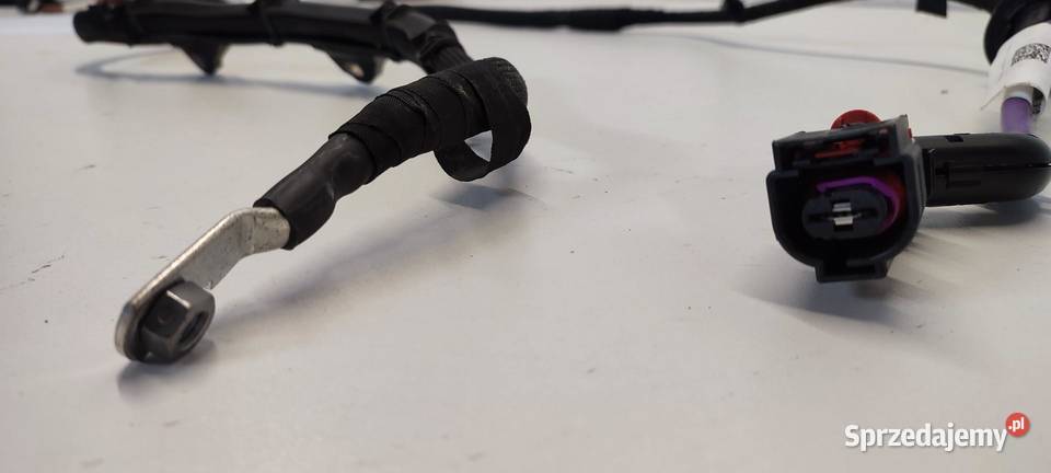 VW TAYRON PRZEWÓD AKUMULATORA 5QS971227A