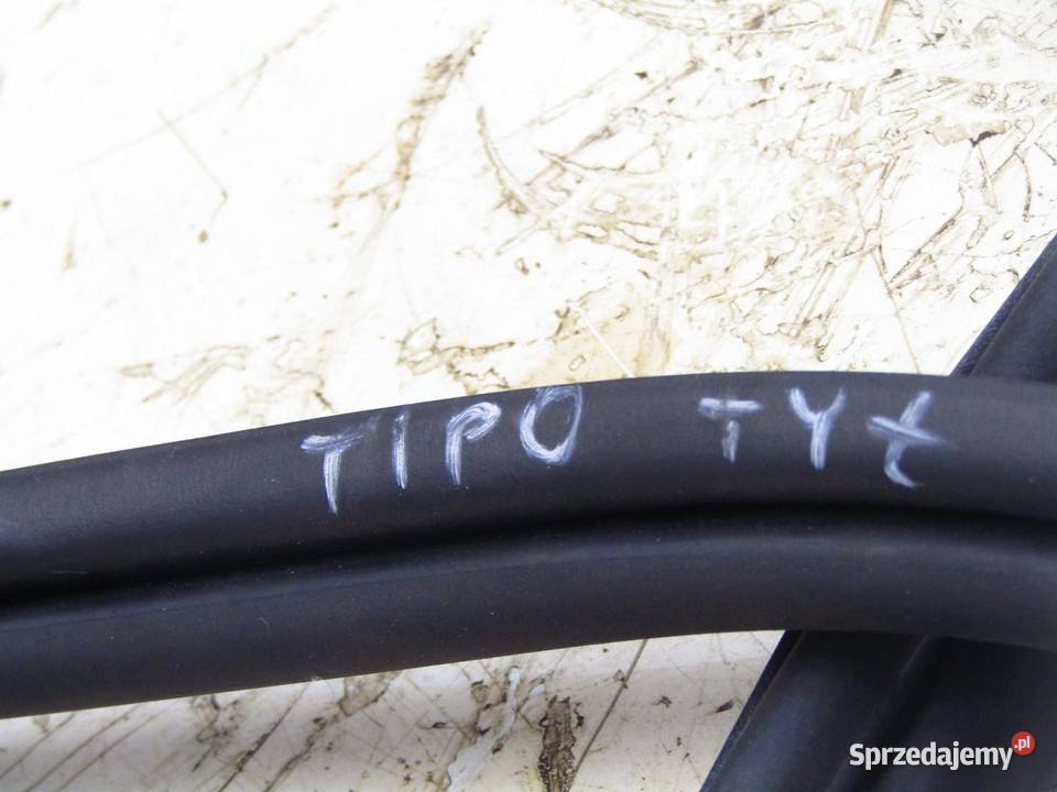 USZCZELKA KAROSERYJNA BAGAŻNIKA TYLNA TYŁ FIAT osobowe sprzedam