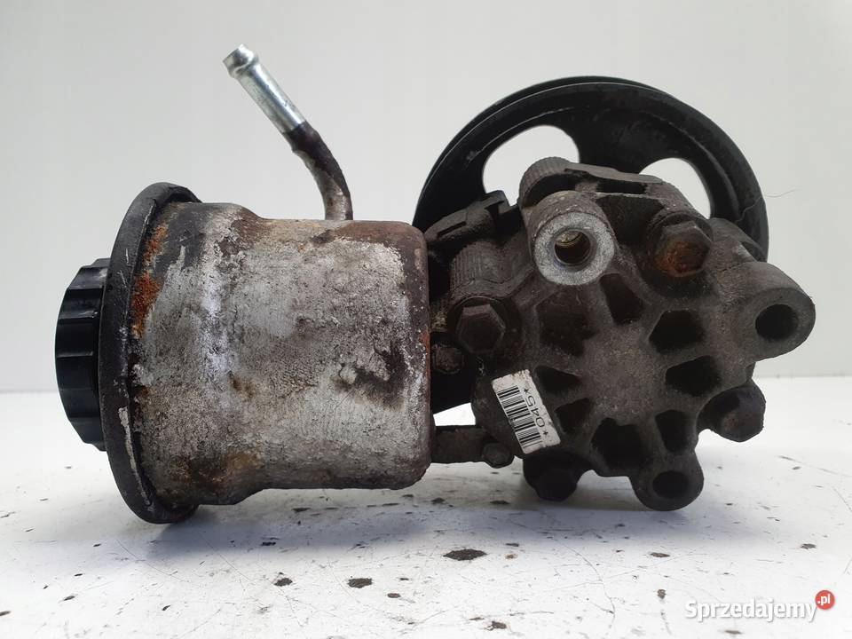 Toyota Yaris I 10 VVTI POMPA WSPOMAGANIA oryg Janów
