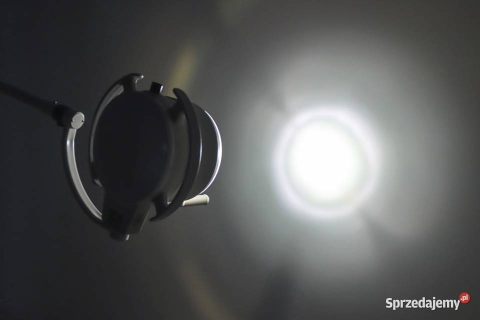 Lampa zabiegowooperacyjna DR MACH 130F sufitowa Leszno