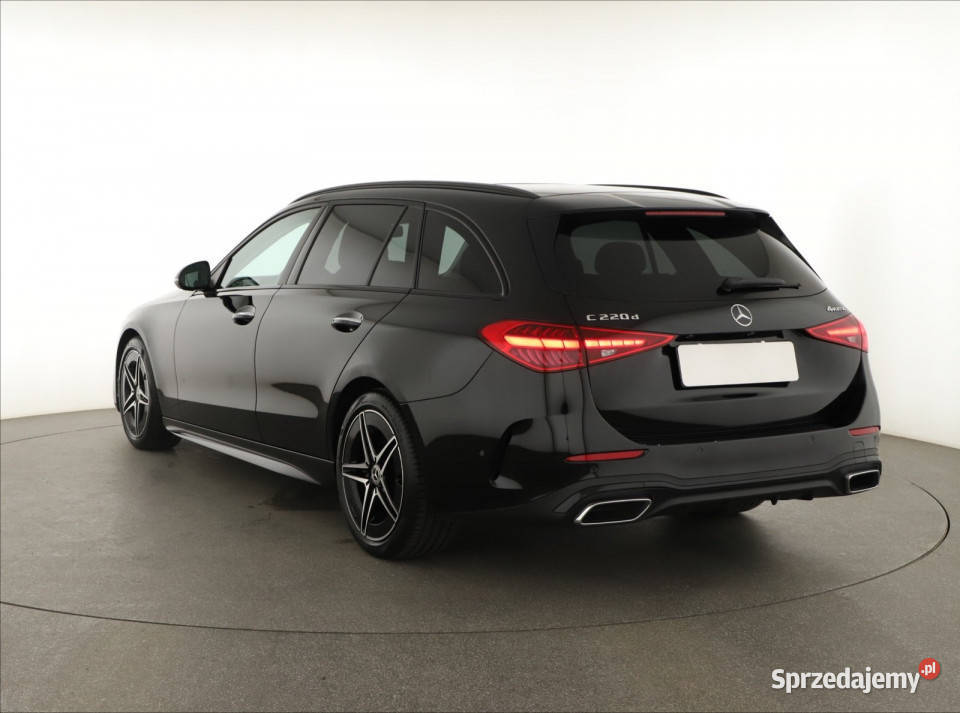 Mercedes C C 220d 4MATIC Rok produkcji 2023 sprzedam