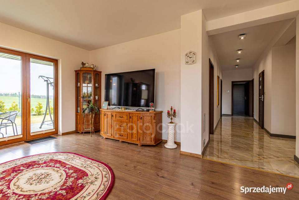 Dom wolnostojący 16503m Strzepcz Kasztanowa