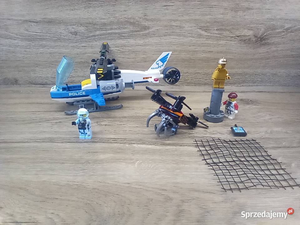 Zestaw LEGO CITY POŚCIG Warszawa