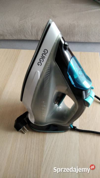 Żelazko parowe bezprzewodowe QUIGG 2400W Dom i Ogród Nowy Tomyśl