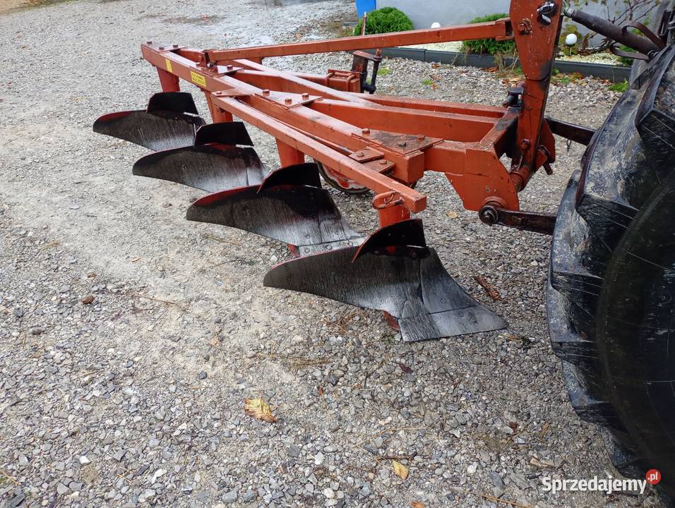 Pług 4 skibowy zagonowy łódzkie Przedbórz sprzedam