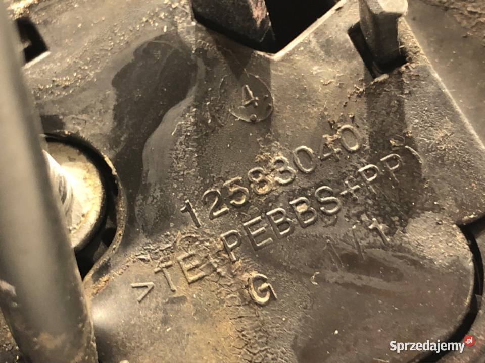 LUSTERKO LEWY RENAULT MEGANE III Kabriolet ESM osobowe