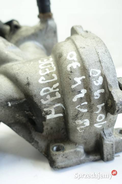 Mercedes W124 30 24V POMPA WODY R1042030274 Chełm