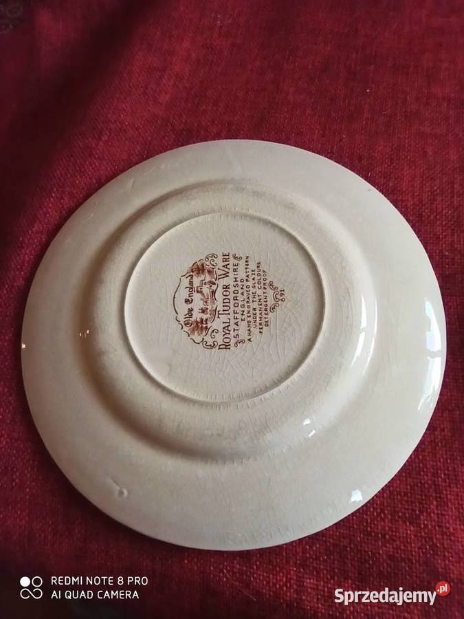Talerzyk deserowy
manufaktury Wood Sons England Gdańsk