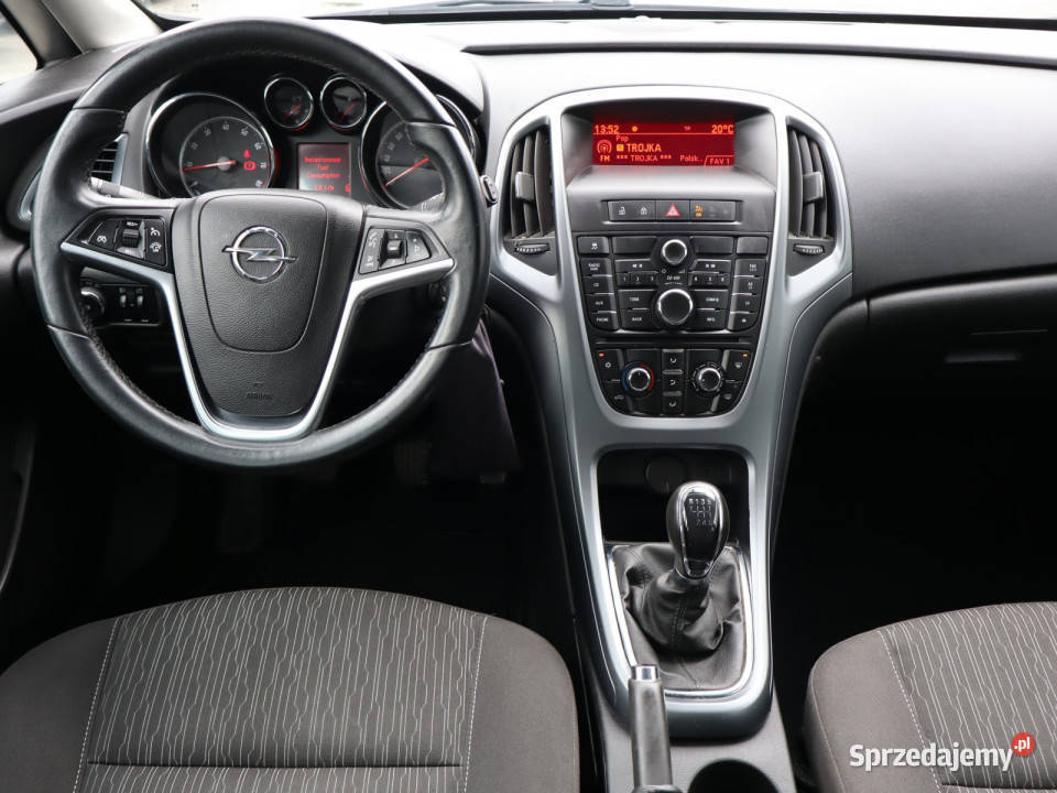 Opel Astra 14 T ABS Katowice