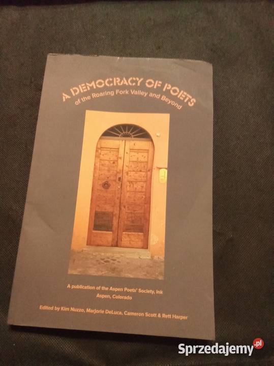 A democracy of ports angielsku Warszawa