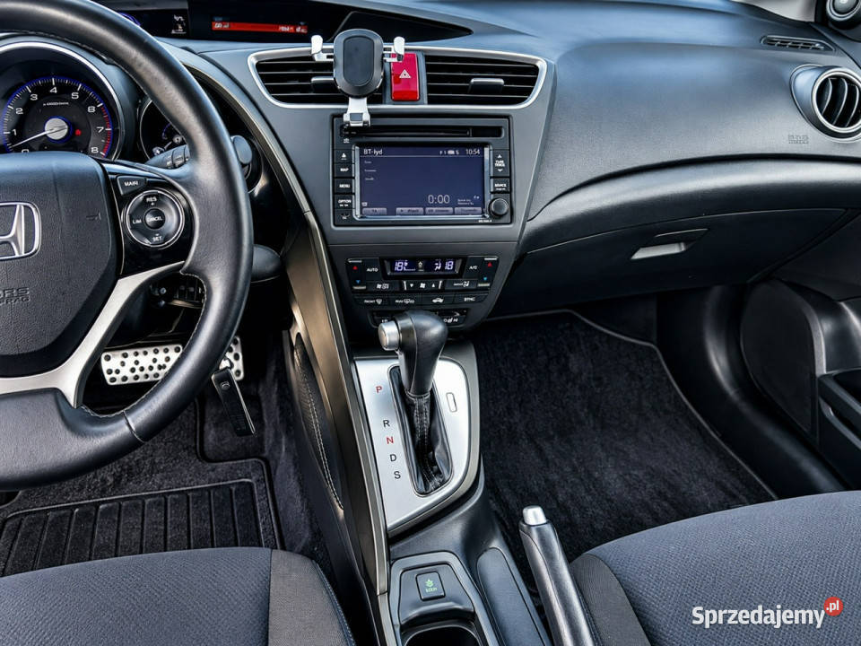 Honda Civic IX 2011 Sadlno
