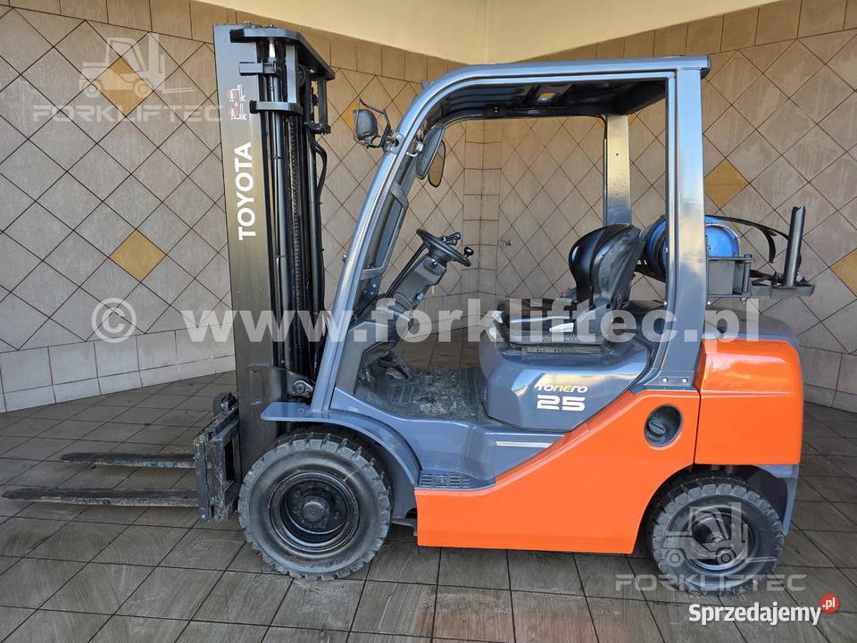 Wózek Widłowy TOYOTA 8FGF25 przesuw TOYOTA 8FG25 regulowane widły Lędziny