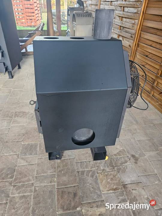 Turbo piec nadmuchowy 25 kW warsztat hala Radomsko