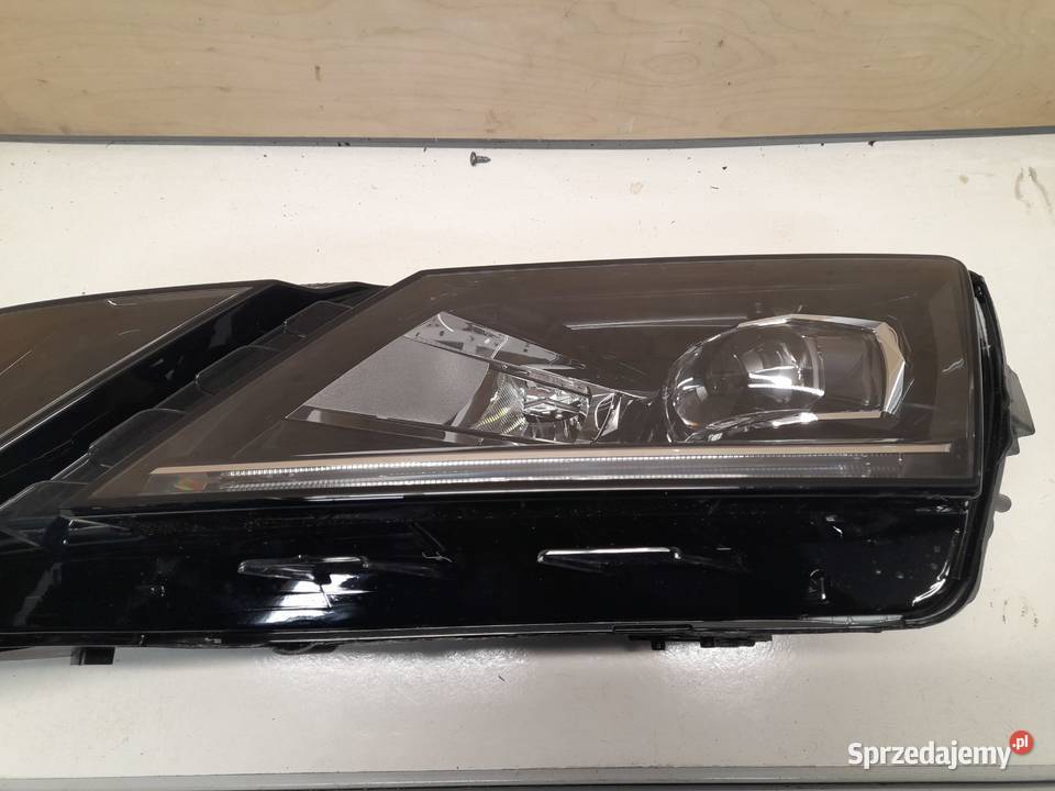LAMPA LEWY PRZÓD SKODA OCTAVIA III LIFT Lampy przednie Goleniów