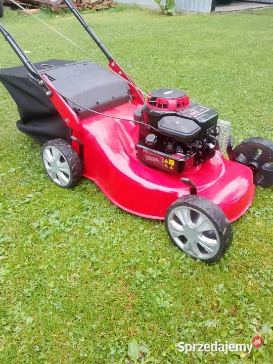 Kosiarka z koszem briggs i stratton Kosiarki spalinowe Jasło sprzedam