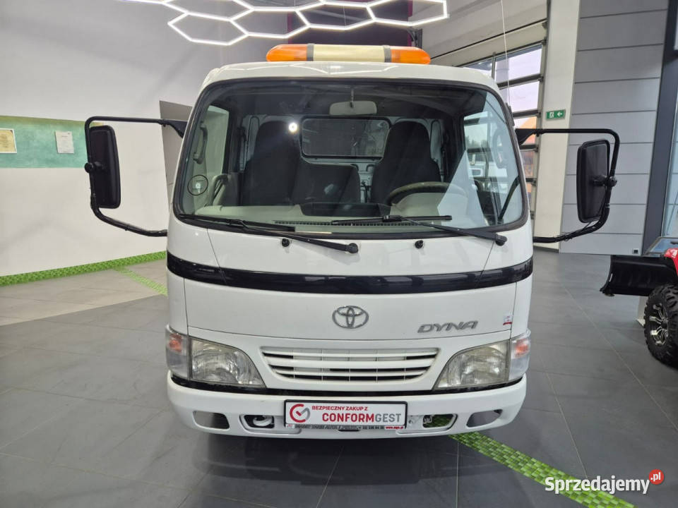 Toyota Dyna Toyota Dyna 150 25 TD LAWETA Łaziska Górne