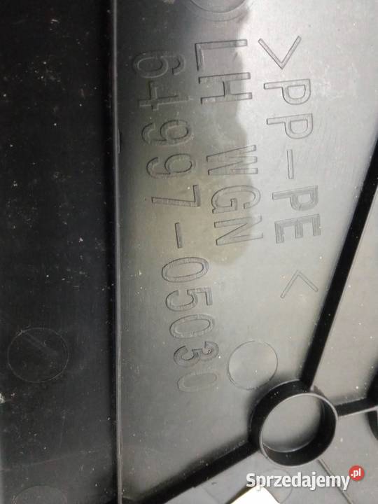 PODŁOGA BAGAŻNIKA SCHOWEK KOMBI WKŁAD T27 KPL sprzedam