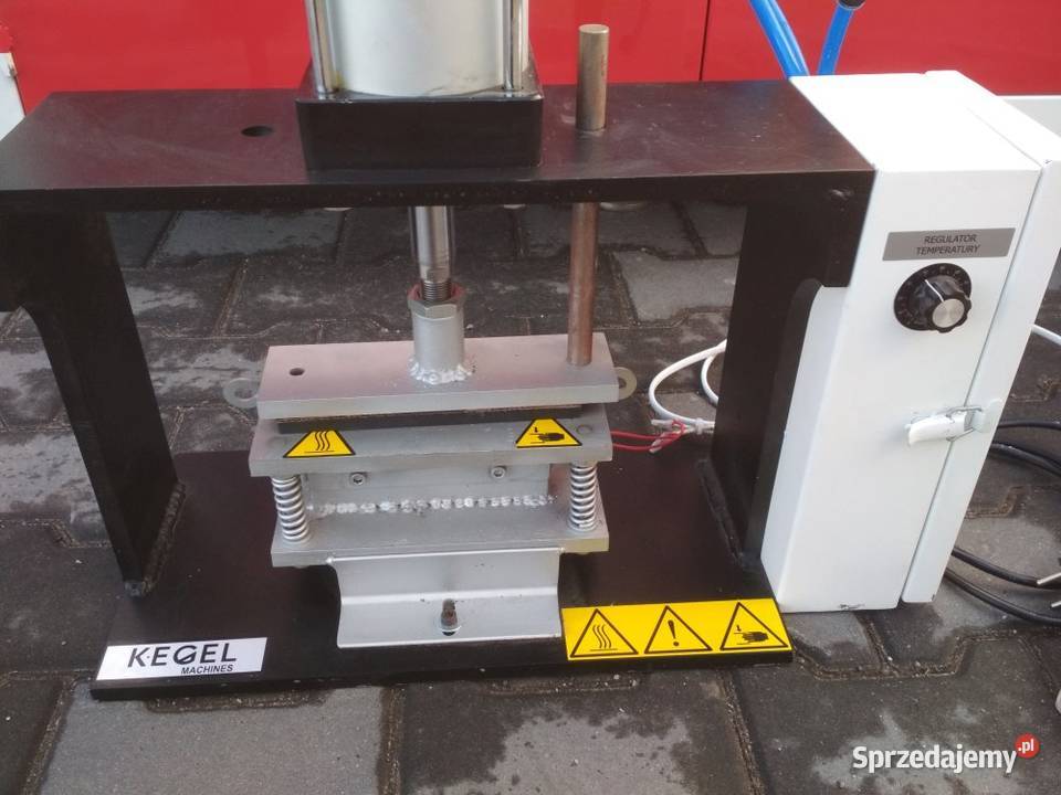 Maszyny do produkcji rękawiczek foliowych KEGEL Stary Sącz sprzedam