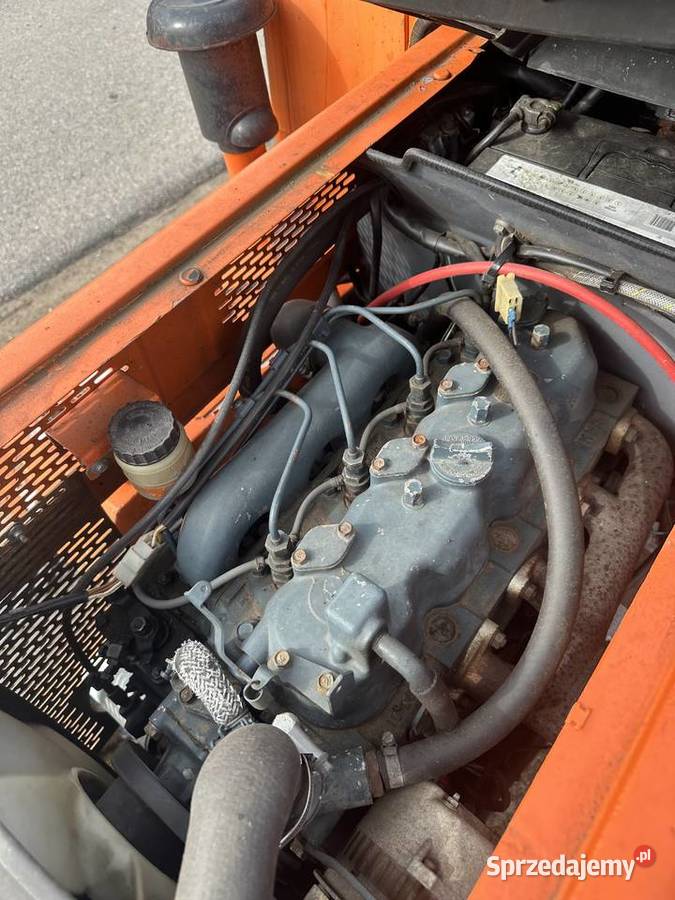 Mini Ciągnik Holder P70 z szczotką Łyse