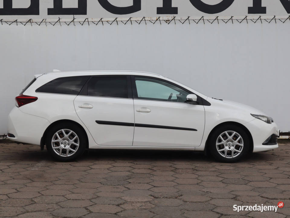 Toyota Auris 16 D4D czujnik parkowania Auris łódzkie Łódź