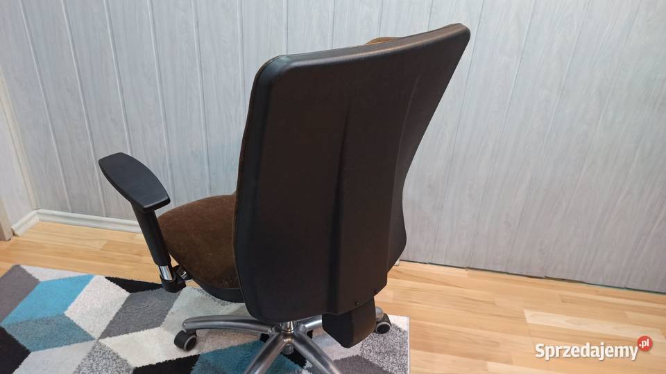 Fotel biurowy obrotowy Kulik System Business Myślenice