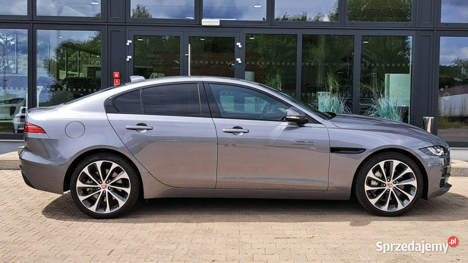 Jaguar XE 20D I4 204 AWD Auto SE 2023 EigerGrey XE Łódź