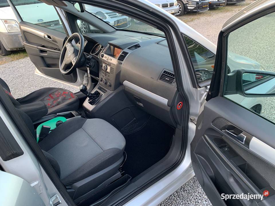 Opel Zafira 19 CDTI 120 7 OSOBOWA Klimatronic światła przeciwmgielne Zafira Lubaczów