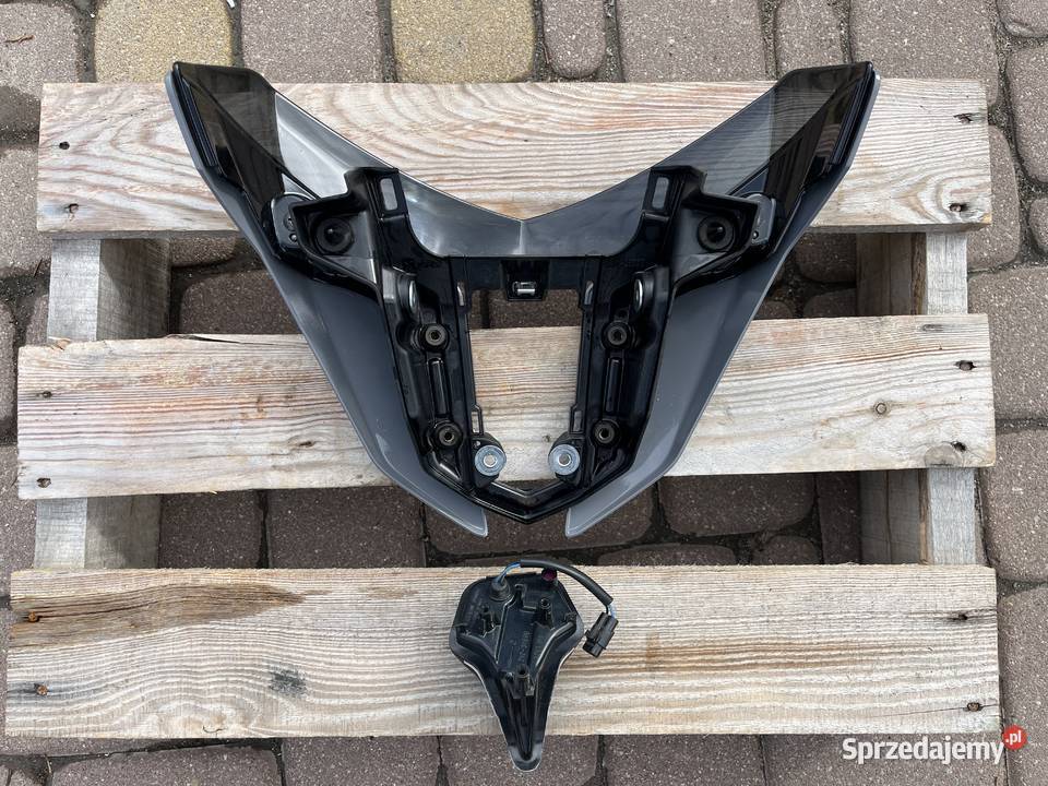 YAMAHA MT10 MT10 CZACHA SZYBA OWIEWKA POSTOJÓWKA