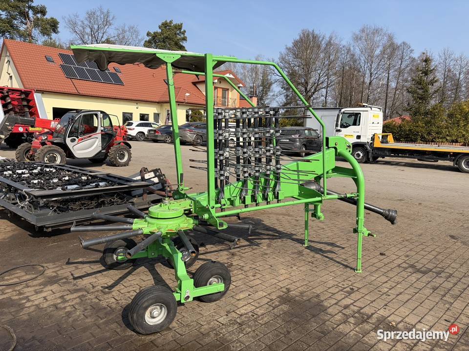 Zgrabiarka karuzelowa Inter Tech ZKT 420 2020 r Myszyniec