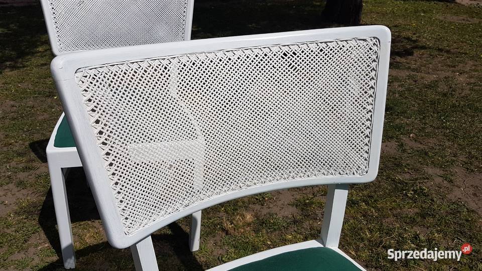 dwa krzesła z rafią Meble Białogard