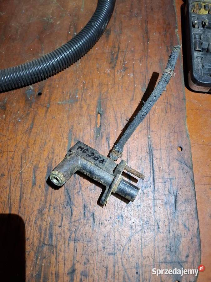 Pompa sprzęgła Mazda 6 GG GY 20 diesel RF7J RF5C Przyborów