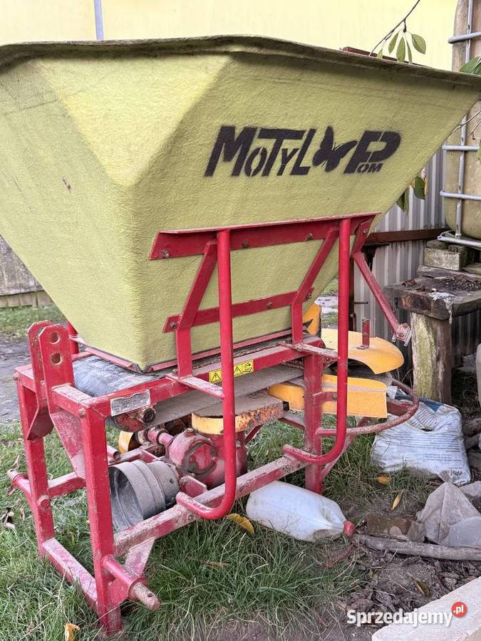 Rozsiewacz nawozu wapna soli piasku MOTYL KŁOS POM Augustów Kraśnik