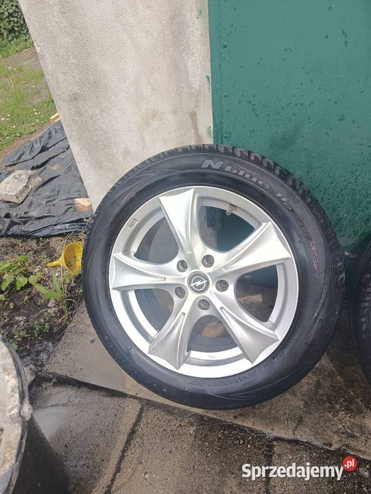Sprzedam felgi aluminiowe z oponami Zabrze