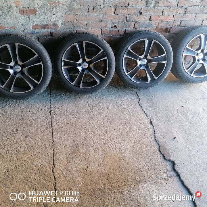 Felgi aluminiowe 17 z oponami Średnica 17" podkarpackie Brzostek sprzedam