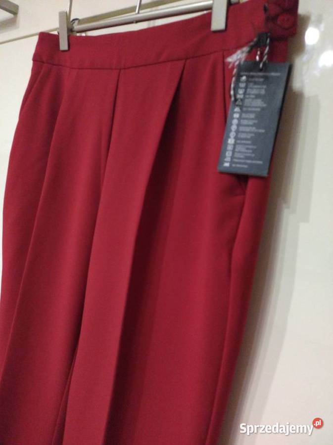 Spodnie na kant w kolorze czerwonym AGGI czerwony Spodnie Lublin